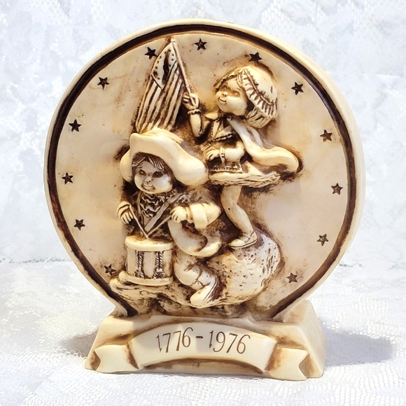 Vintage 1776-1976 Bicentennial Coin Bank - Picture 3 of 17